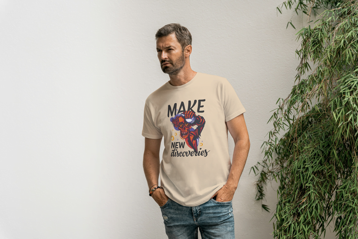 "Make New Discoveries" Skull: Quirky Science & Exploration Tee - Essentia Attire