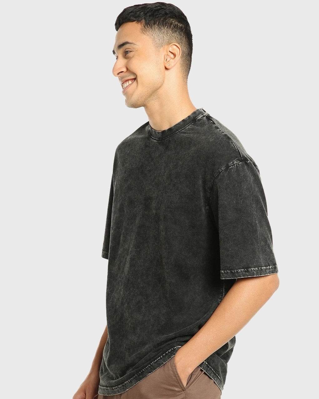 Acidwash Oversized Plain T-Shirt: Vintage Distressed Drop-shoulder - Essentia Attire