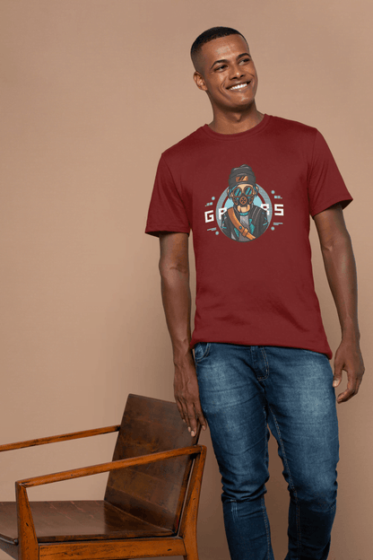 Gamer Gas Mask: Cool Cyberpunk Gaming Tee - Essentia Attire