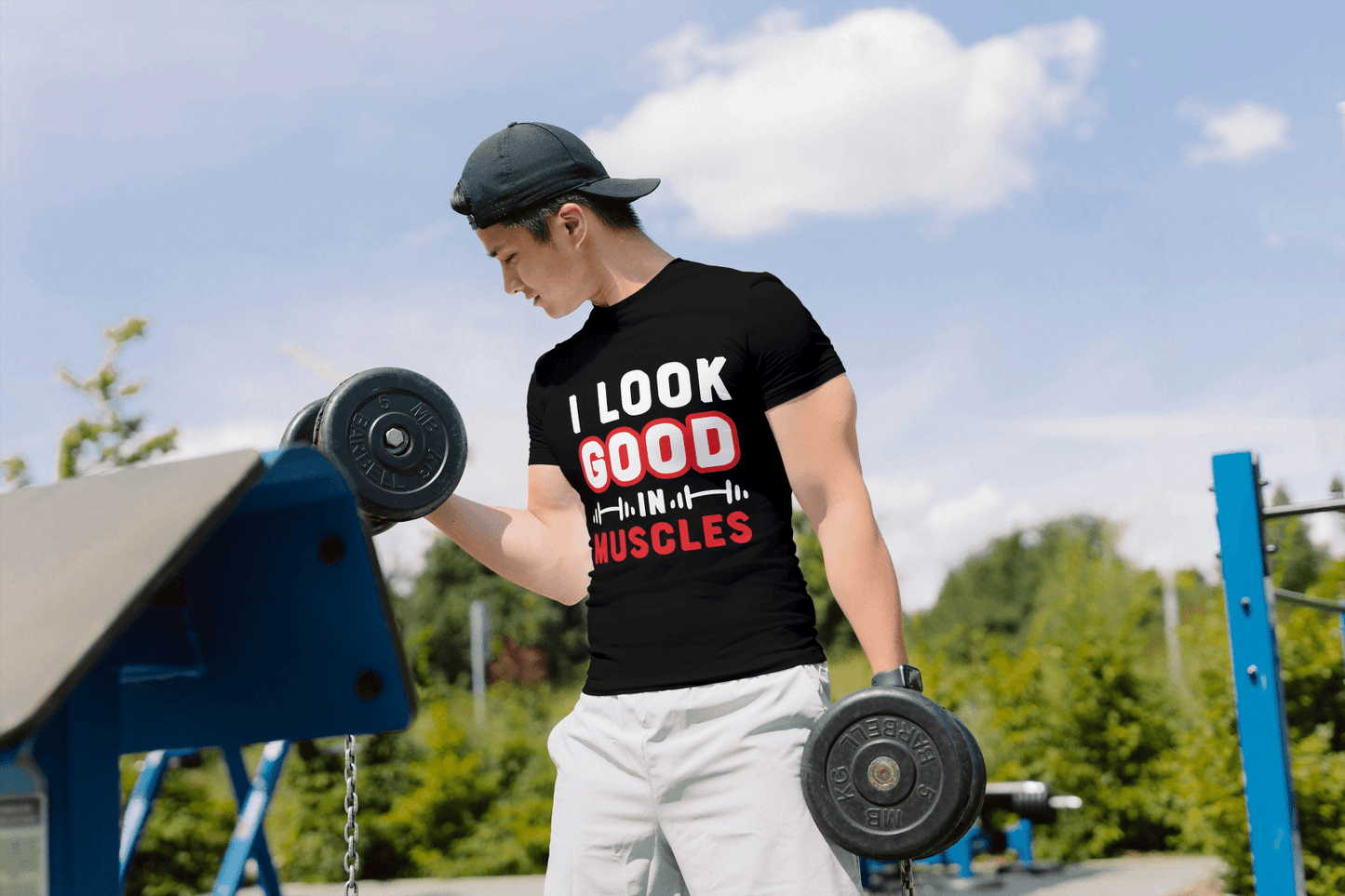 I Am My Motivation Gym: Self-Driven Fitness Tee - Essentia Attire