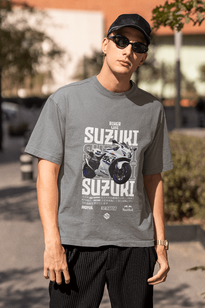 Suzuki GSX-R Style Bike: Japanese Performance Bike - Essentia Attire