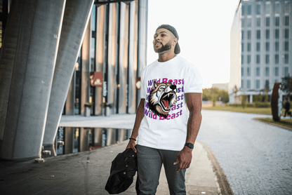 Wild Beast Wolf Howl: Aggressive Wolf Gradient Tee - Essentia Attire